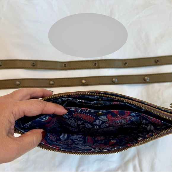 Lyons Leather Co. Sage Bee - Picture 9 of 14